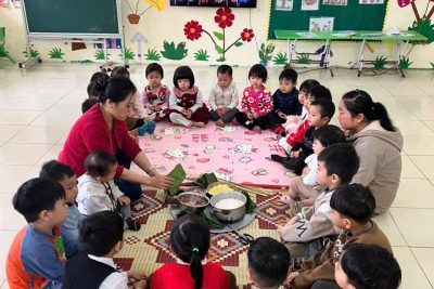 Trải nghiệm không gian Tết cổ truyền cùng các bạn nhỏ trường mầm non Liêm Sơn